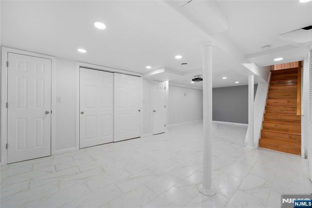 22 Cottage Lane, Clifton, NJ 07012