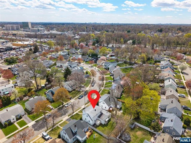 22 Cottage Lane, Clifton, NJ 07012