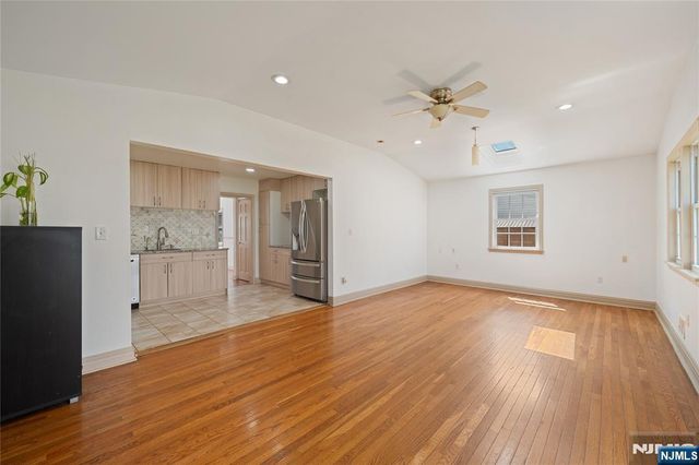22 Cottage Lane, Clifton, NJ 07012