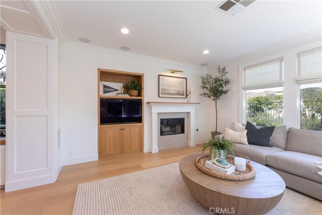 32 Reston Way, Ladera Ranch, CA 92694