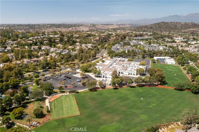 32 Reston Way, Ladera Ranch, CA 92694