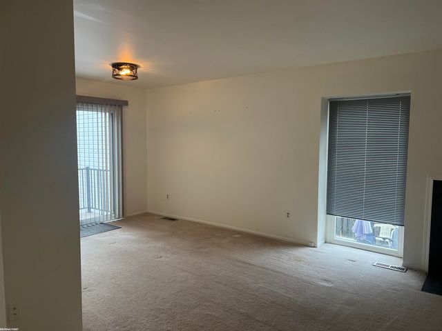 37637 Charter Oaks Boulevard, Clinton Township, MI 48036