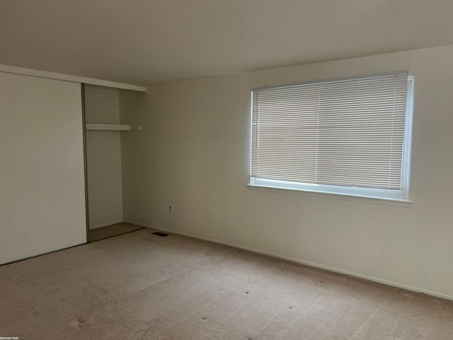 37637 Charter Oaks Boulevard, Clinton Township, MI 48036