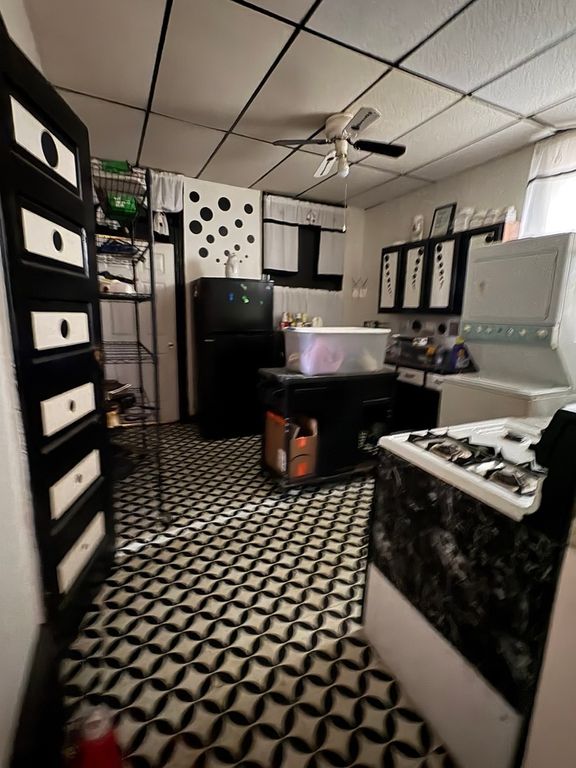 5245 S Racine Avenue, Chicago, IL 60609