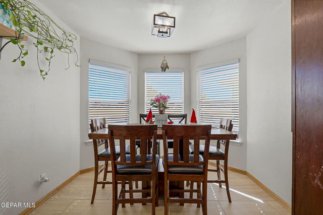 14577 Jesus Almeida, El Paso, TX 79938