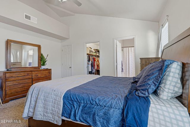 14577 Jesus Almeida, El Paso, TX 79938