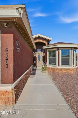 14577 Jesus Almeida, El Paso, TX 79938