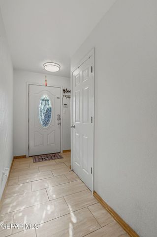 14577 Jesus Almeida, El Paso, TX 79938