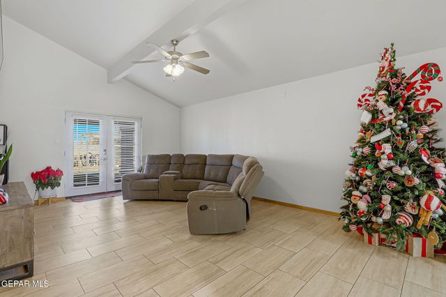 14577 Jesus Almeida, El Paso, TX 79938