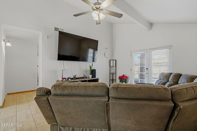 14577 Jesus Almeida, El Paso, TX 79938