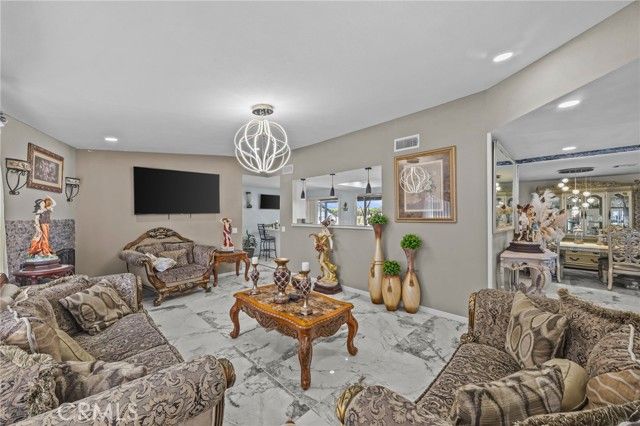 13288 Choco Road, Apple Valley, CA 92308