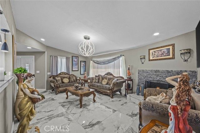 13288 Choco Road, Apple Valley, CA 92308