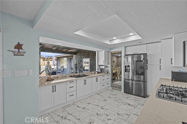 13288 Choco Road, Apple Valley, CA 92308