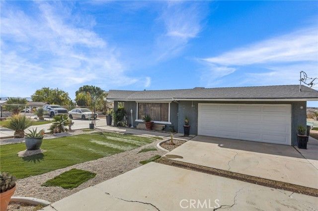 13288 Choco Road, Apple Valley, CA 92308