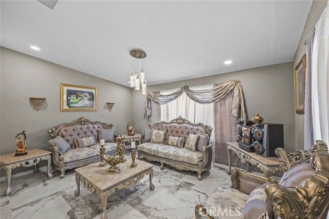 13288 Choco Road, Apple Valley, CA 92308