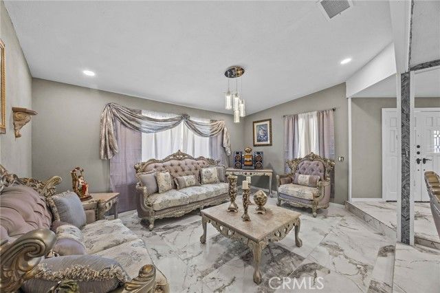 13288 Choco Road, Apple Valley, CA 92308