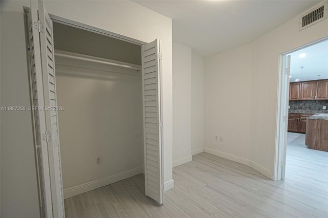 2740 SW 28th Terrace 603, Miami, FL 33133