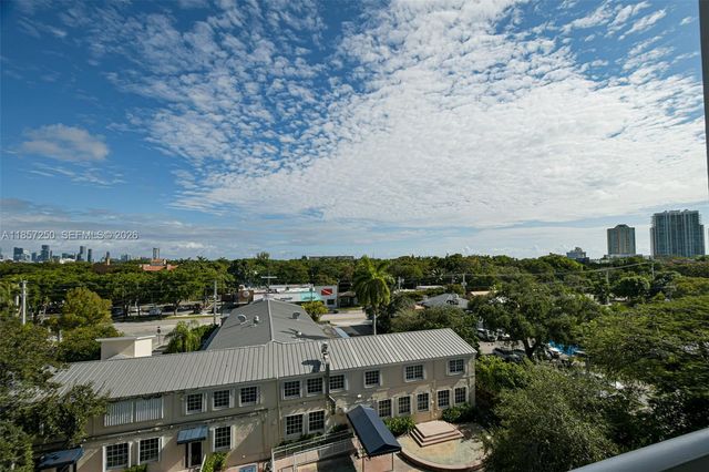 2740 SW 28th Terrace 603, Miami, FL 33133