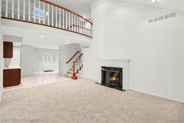 21850 Dover Court, Beverly Hills, MI 48025