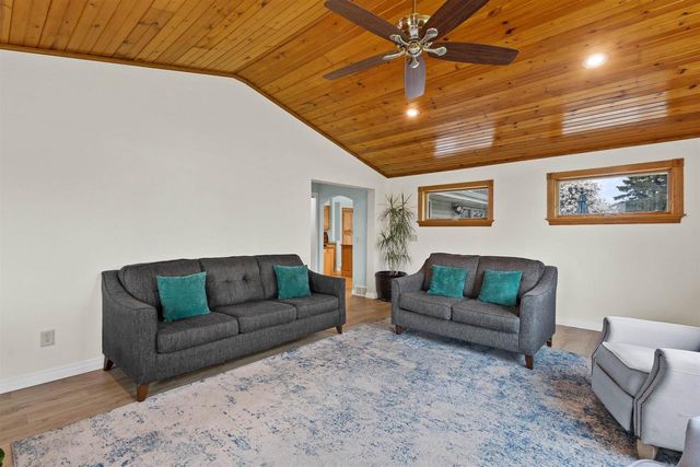 3415 FAIRVIEW ROAD, Neenah, WI 54956