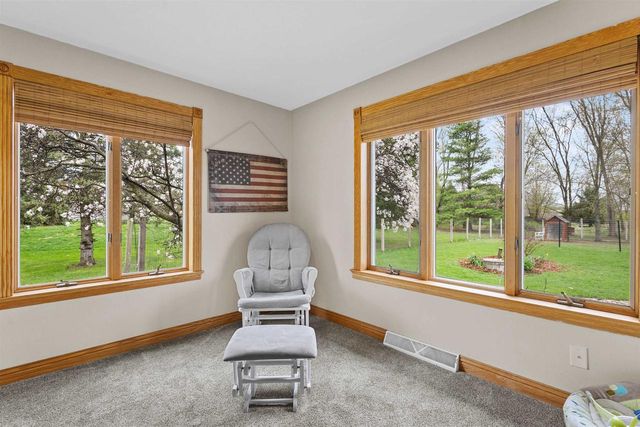 3415 FAIRVIEW ROAD, Neenah, WI 54956