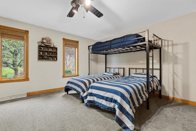 3415 FAIRVIEW ROAD, Neenah, WI 54956