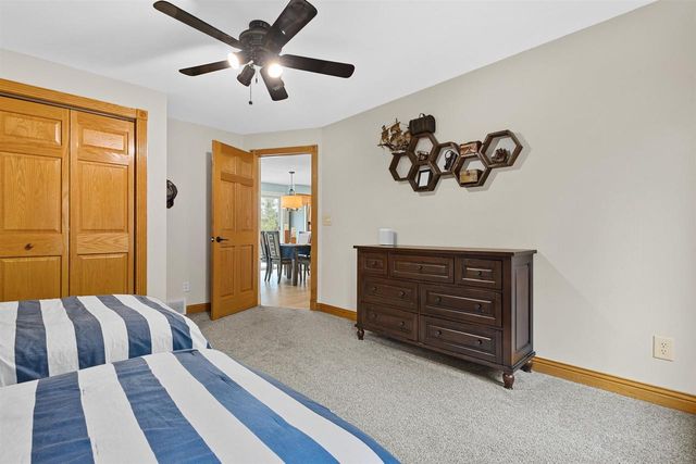 3415 FAIRVIEW ROAD, Neenah, WI 54956