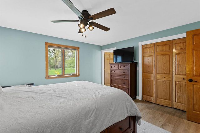 3415 FAIRVIEW ROAD, Neenah, WI 54956