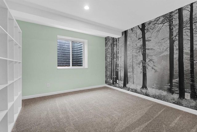 3415 FAIRVIEW ROAD, Neenah, WI 54956