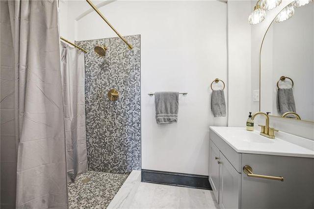 1840 Pendleton Avenue, Kansas City, MO 64124