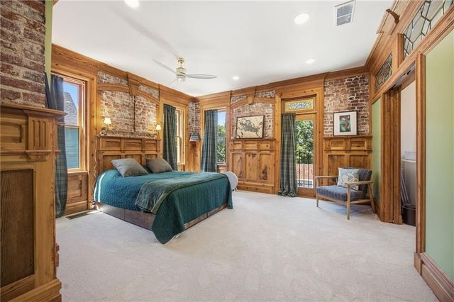 1840 Pendleton Avenue, Kansas City, MO 64124