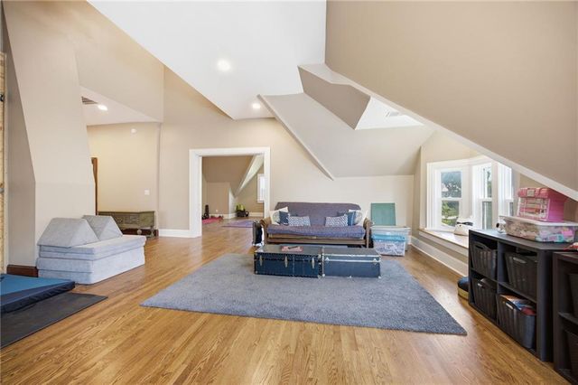 1840 Pendleton Avenue, Kansas City, MO 64124