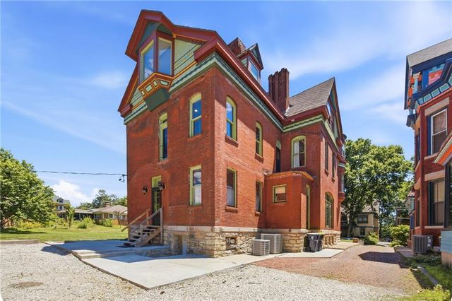 1840 Pendleton Avenue, Kansas City, MO 64124