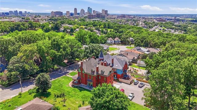 1840 Pendleton Avenue, Kansas City, MO 64124