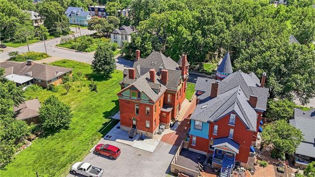 1840 Pendleton Avenue, Kansas City, MO 64124