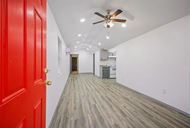 713 SE 10th Street, Oklahoma City, OK 73129