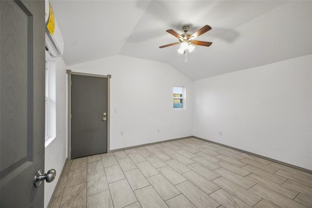 713 SE 10th Street, Oklahoma City, OK 73129