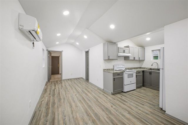 713 SE 10th Street, Oklahoma City, OK 73129