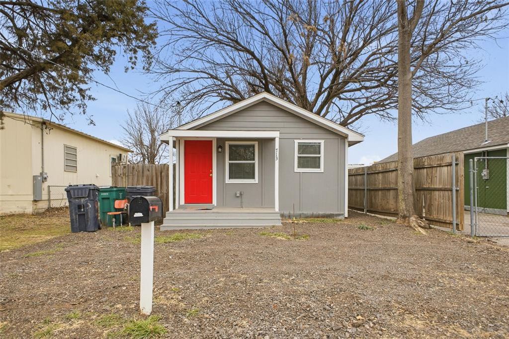 Image 25 of property listing at 713 SE 10th Street, Oklahoma City, OK 73129