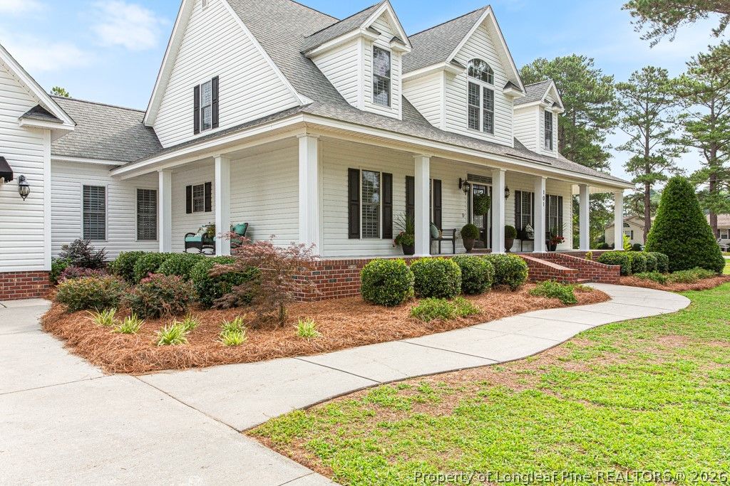 101 E Royal Street, Salemburg, NC 28385 — photo 2
