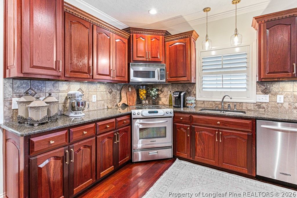 101 E Royal Street, Salemburg, NC 28385 — photo 20