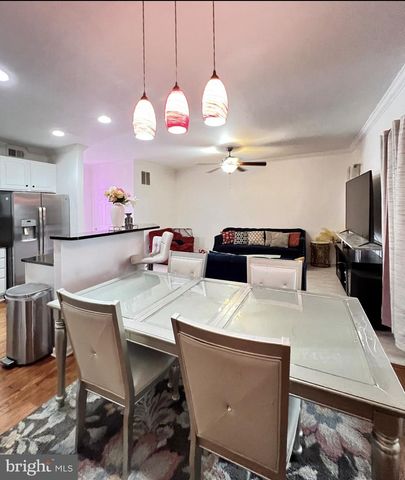 10 PEPPERMINT DR, Lumberton, NJ 08048