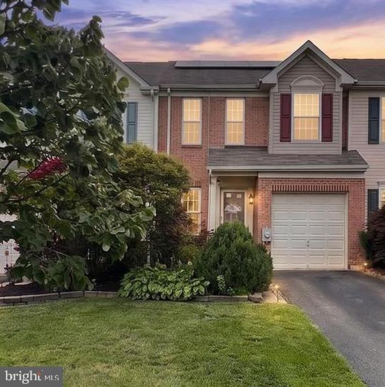 10 PEPPERMINT DR, Lumberton, NJ 08048