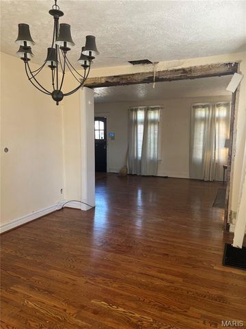 4952 Maffitt Place, St Louis, MO 63113