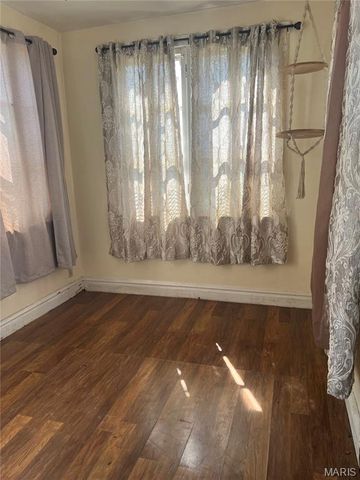 4952 Maffitt Place, St Louis, MO 63113