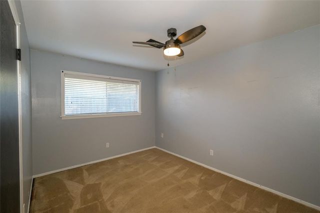 213 Anglewood Courts, Angleton, TX 77515