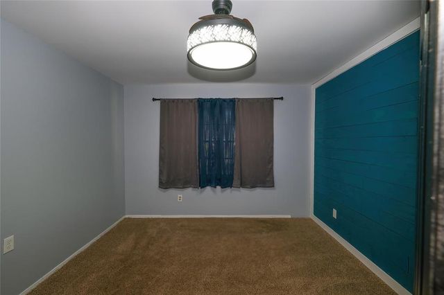 213 Anglewood Courts, Angleton, TX 77515