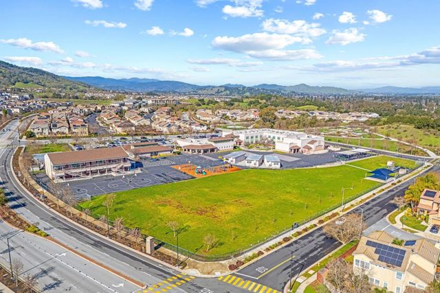 1387 Ores Way, Gilroy, CA 95020