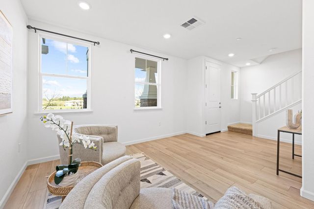 1387 Ores Way, Gilroy, CA 95020