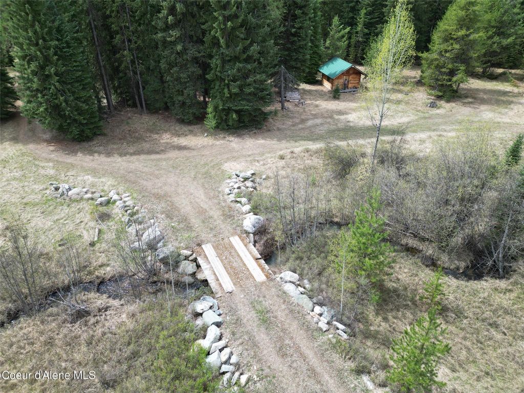 410 Poco Lobo Rd, Troy (MT), MT 59935 photo 22